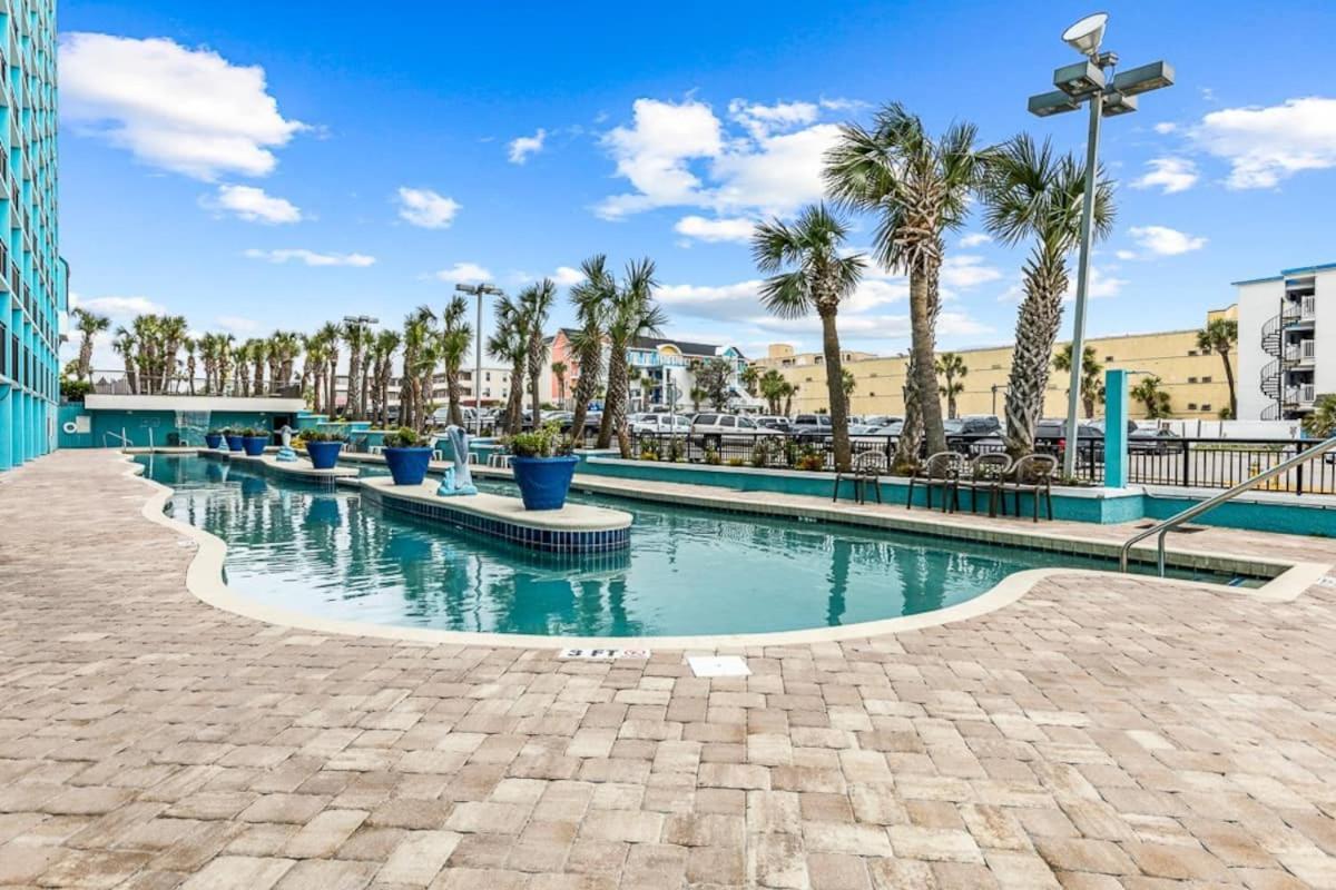 מירטל ביץ' Wonderful Oceanfront 1Br Suite At Landmark Resort! 1235 מראה חיצוני תמונה